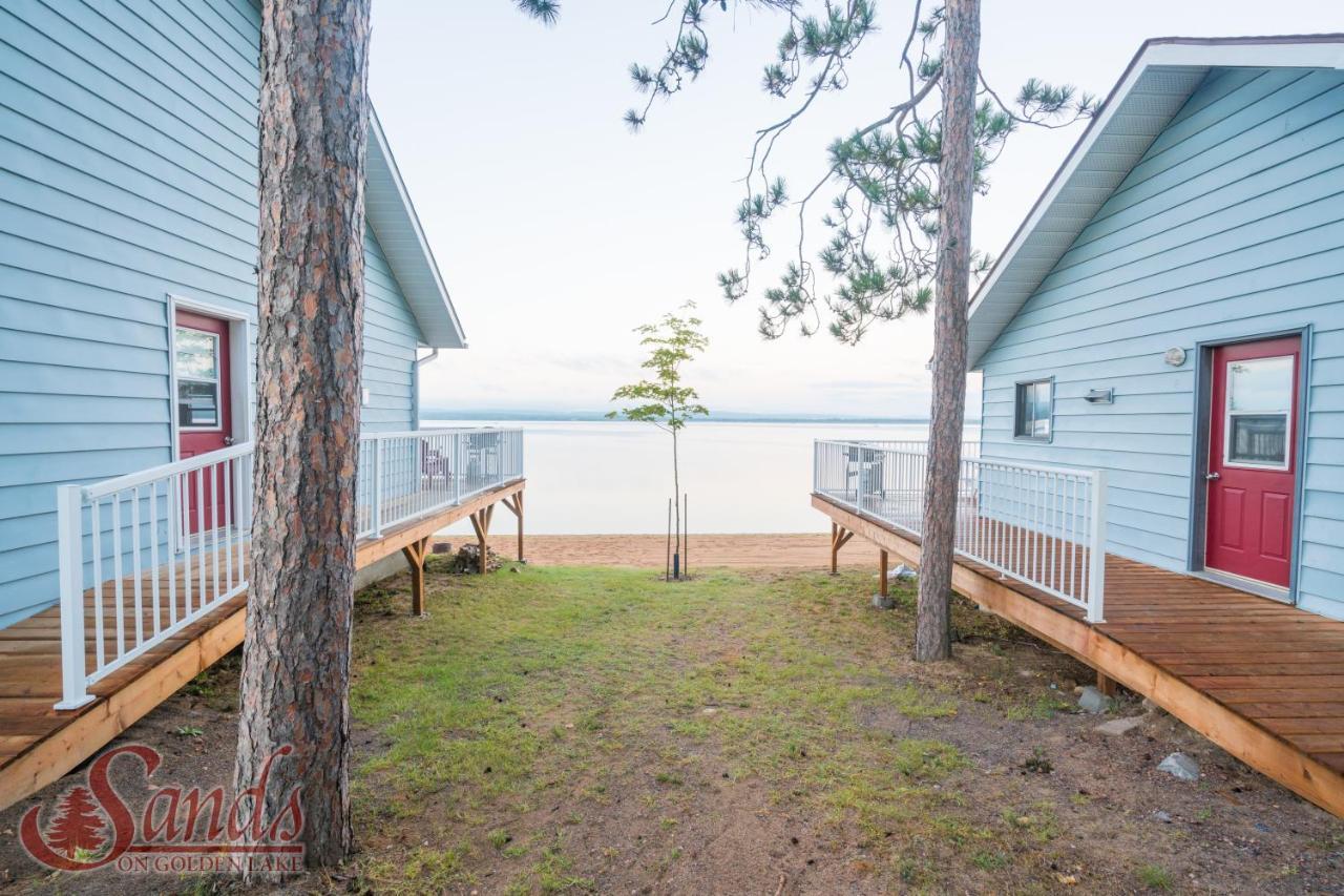 Sands On Golden Lake Экстерьер фото